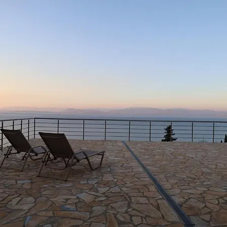 Apartamento Sunrise Apartment, Stunning Sea And Mountain View Chlomos