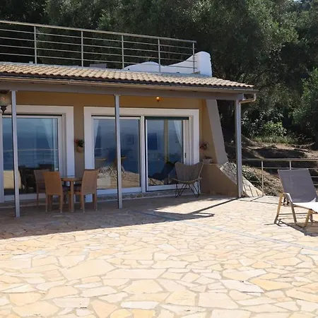 Apartamento Sunrise Apartment, Stunning Sea And Mountain View